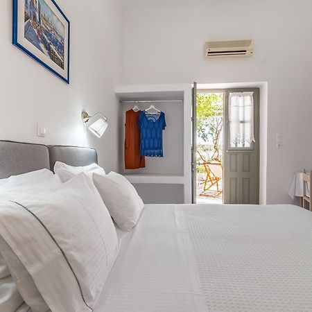 Milos Apartments アダマス エクステリア 写真