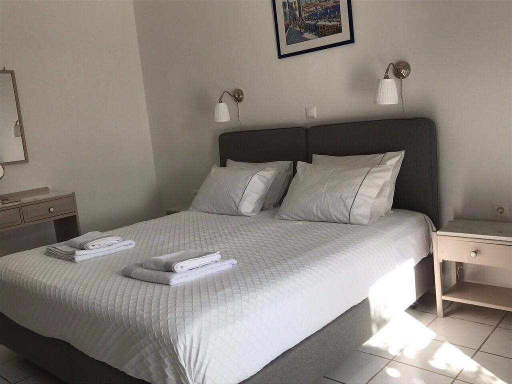 Milos Apartments アダマス エクステリア 写真