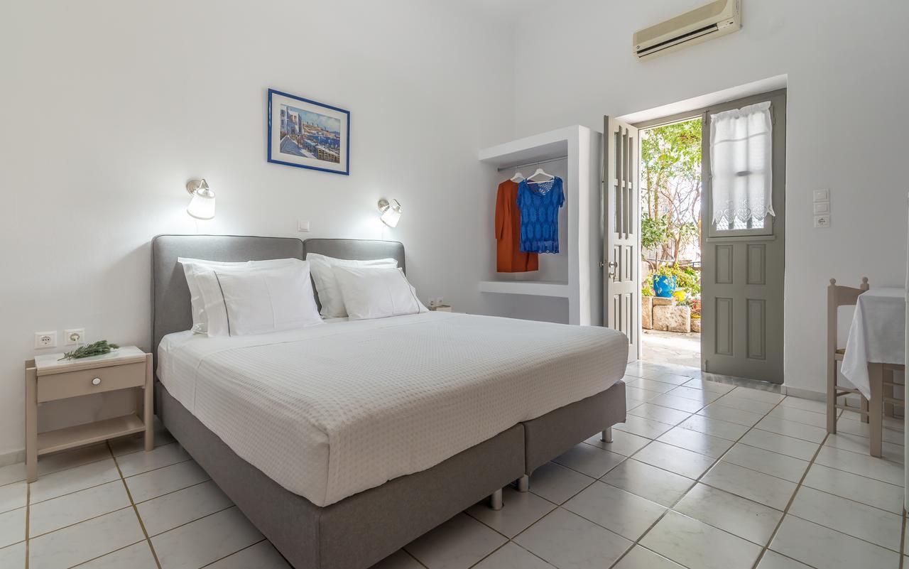 Milos Apartments アダマス エクステリア 写真