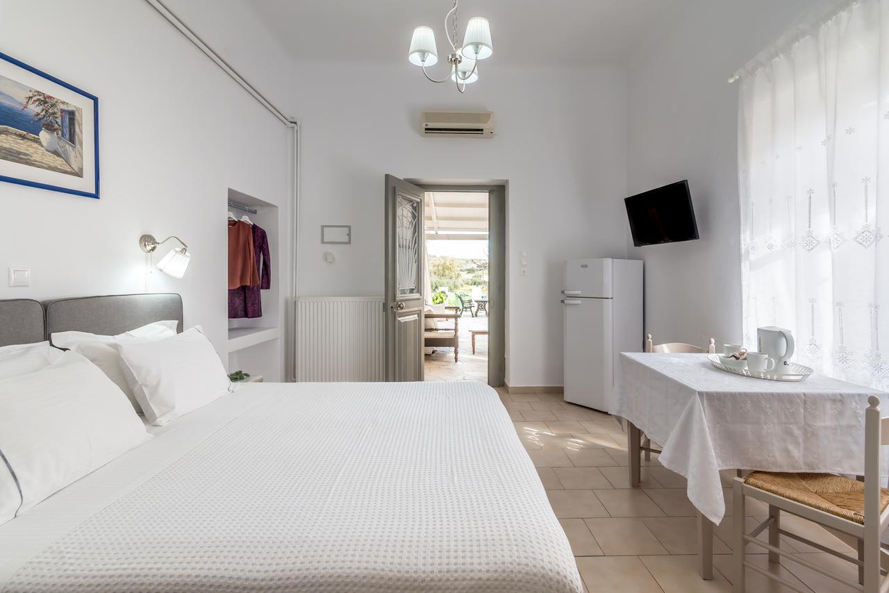 Milos Apartments アダマス エクステリア 写真